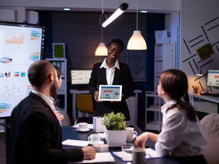 How Can an Advertising Agency Help Creative Entrepreneurs